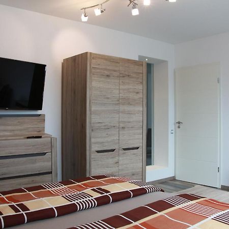 Aparts Oberhausen Оберхаузен Екстериор снимка